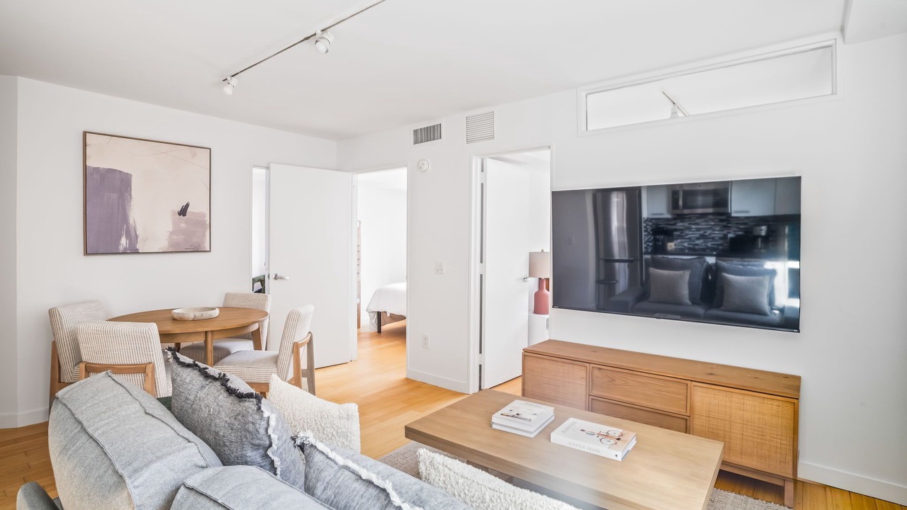 Photo of Livingroom in Ukrainian Village