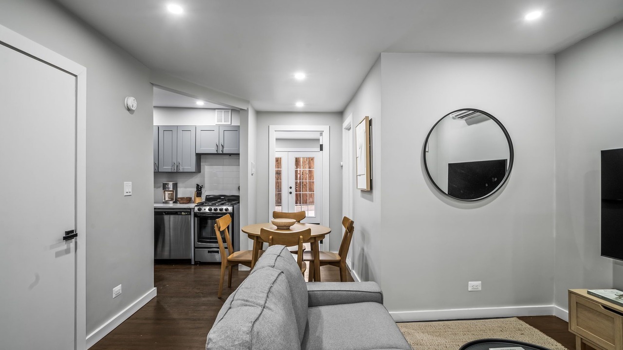 Photo of Livingroom in Ukrainian Village