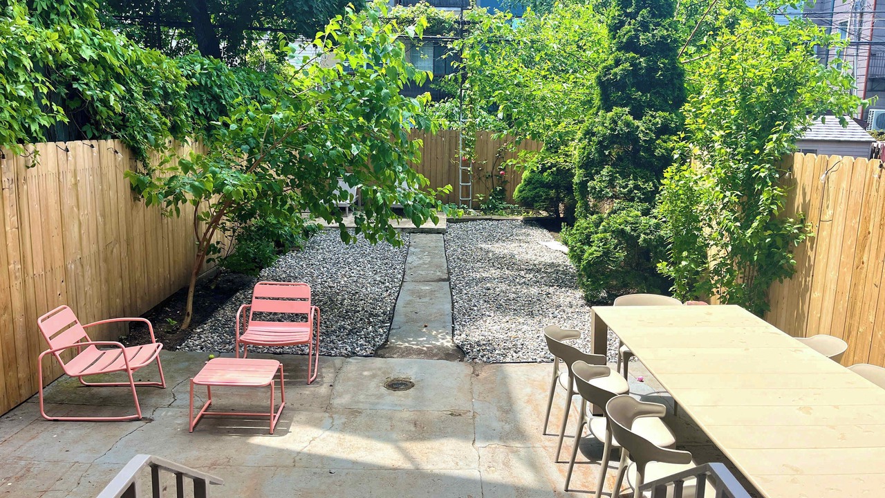 Photo of Outdoor in Greenpoint