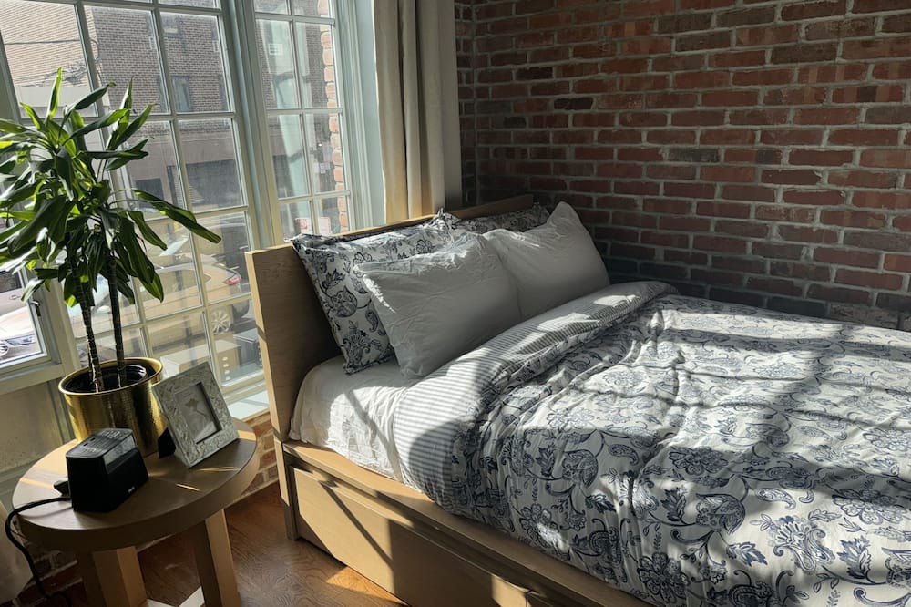 Photo of Bedroom in Bedford-Stuyvesant