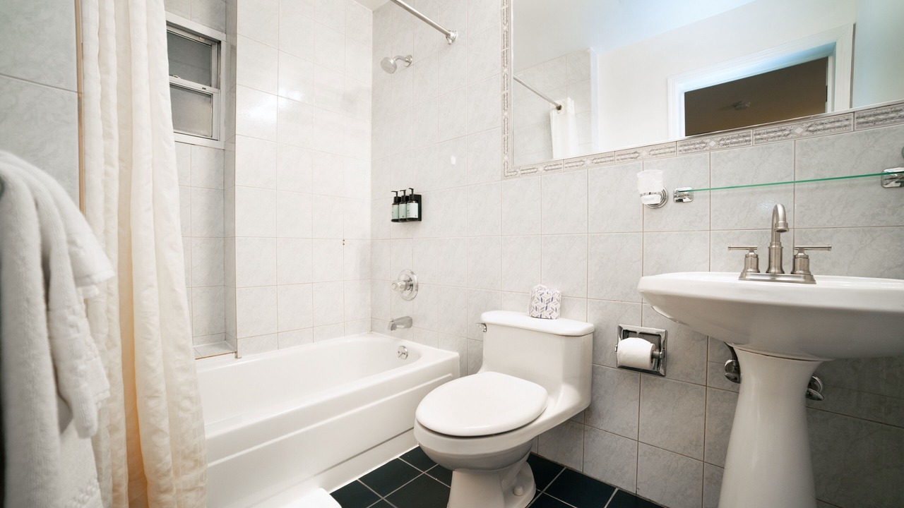 Photo of Bathroom in Koreatown