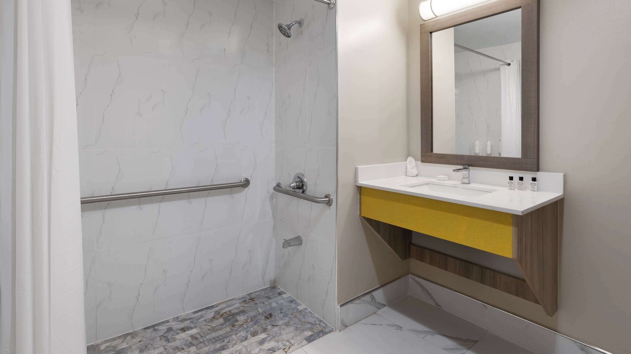 Photo of Bathroom in Port Richmond