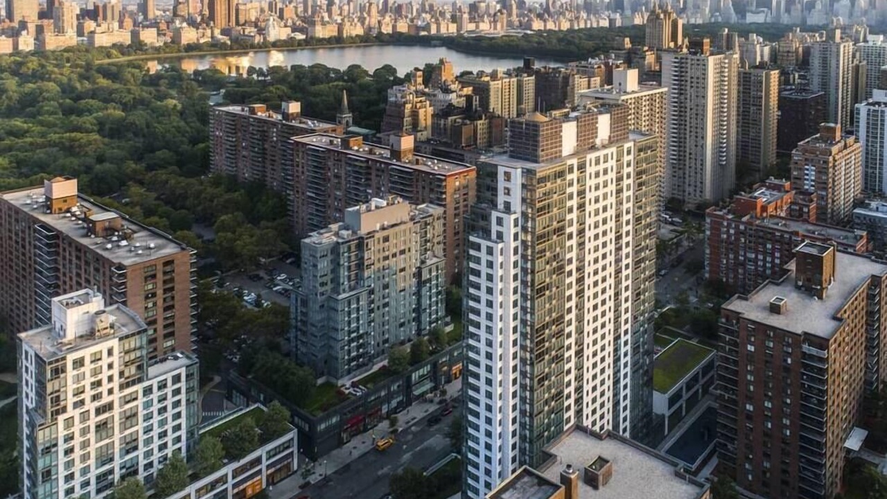 Photo of Outdoor in Manhattan Valley