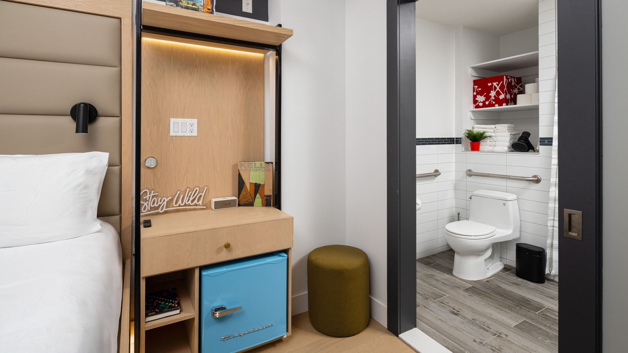 Photo of Bedroom in Midtown East