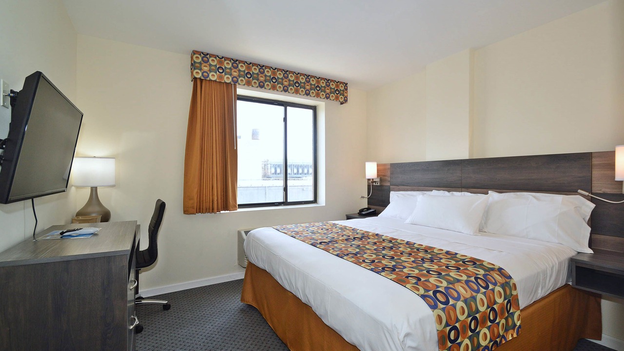 Photo of Bedroom in East Williamsburg