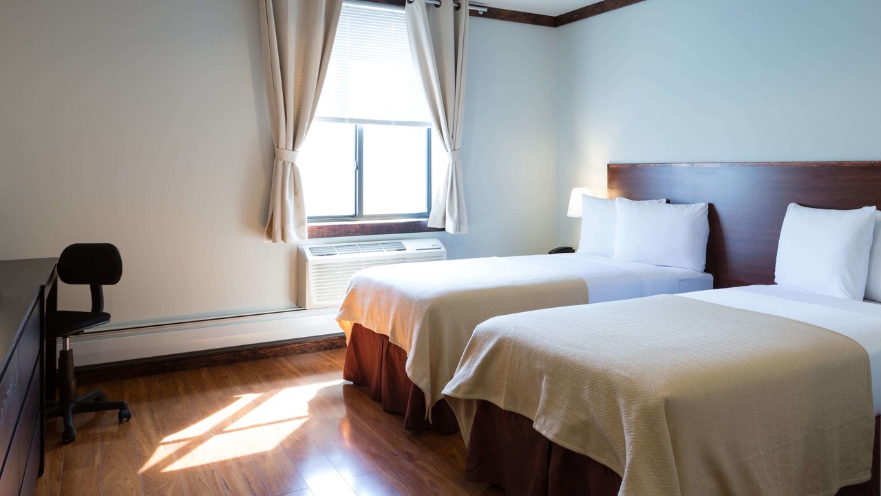 Photo of Bedroom in Hunters Point