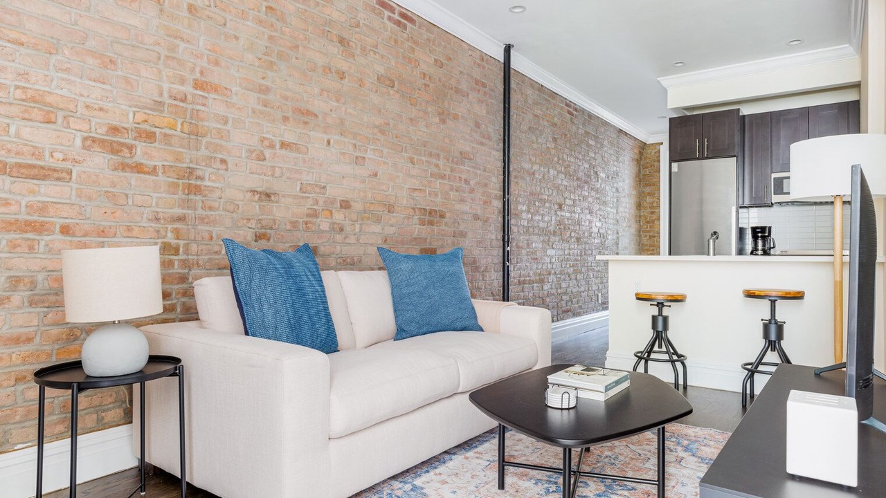 Photo of Livingroom in Ukrainian Village