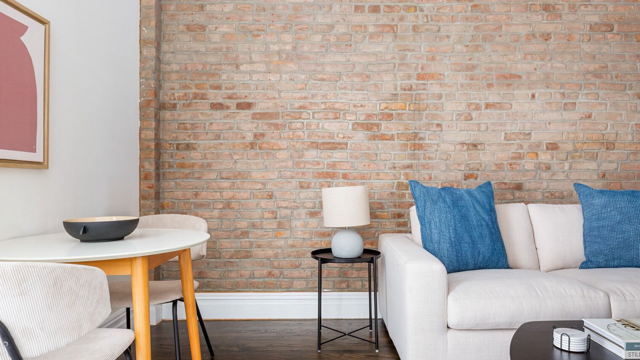 Photo of Livingroom in Ukrainian Village