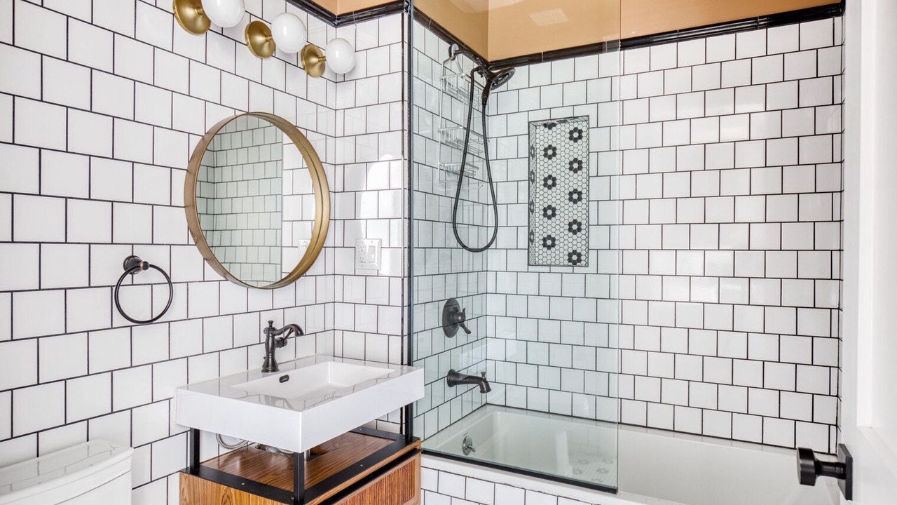 Photo of Bathroom in Williamsburg