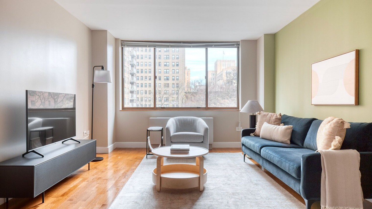 Photo of Livingroom in Upper West Side
