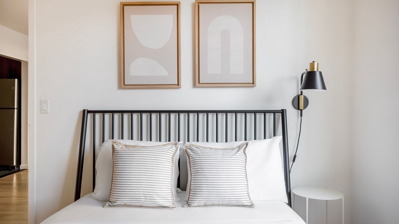 Photo of Bedroom in Hunters Point