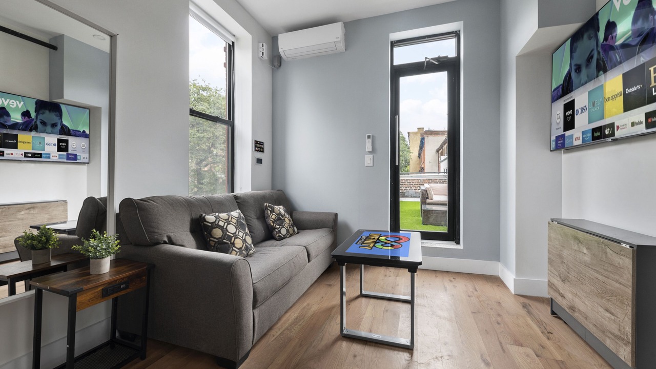 Photo of Livingroom in Bedford-Stuyvesant