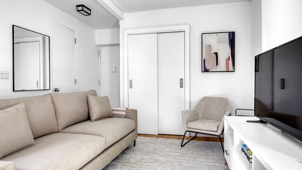 Photo of Livingroom in Little Italy