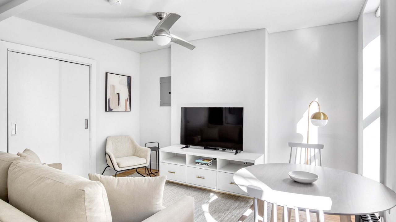 Photo of Livingroom in Little Italy
