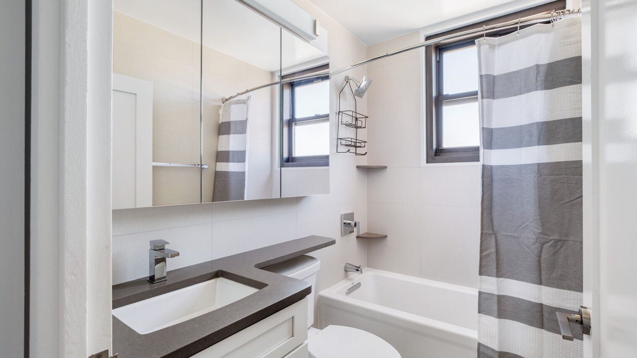 Photo of Bathroom in Rose Hill
