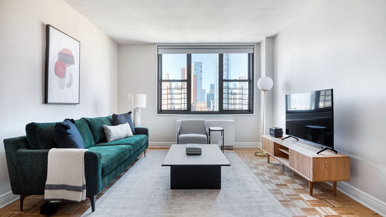 Photo of Livingroom in Rose Hill