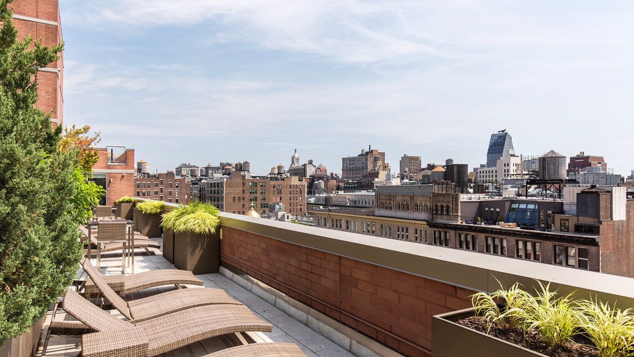 Photo of Outdoor in Midtown South