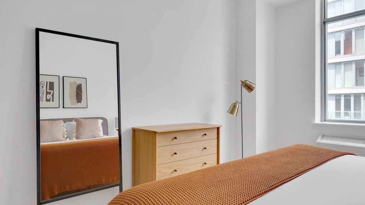 Photo of Bedroom in Midtown South