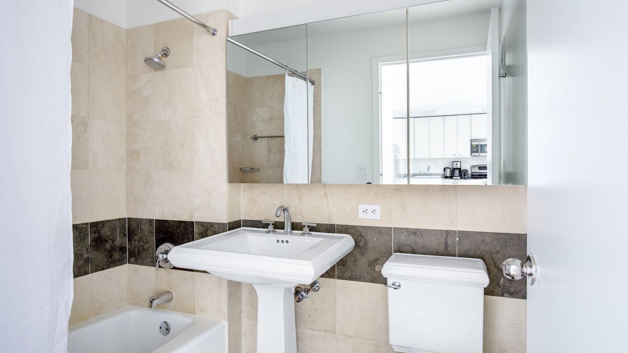 Photo of Bathroom in Union Square