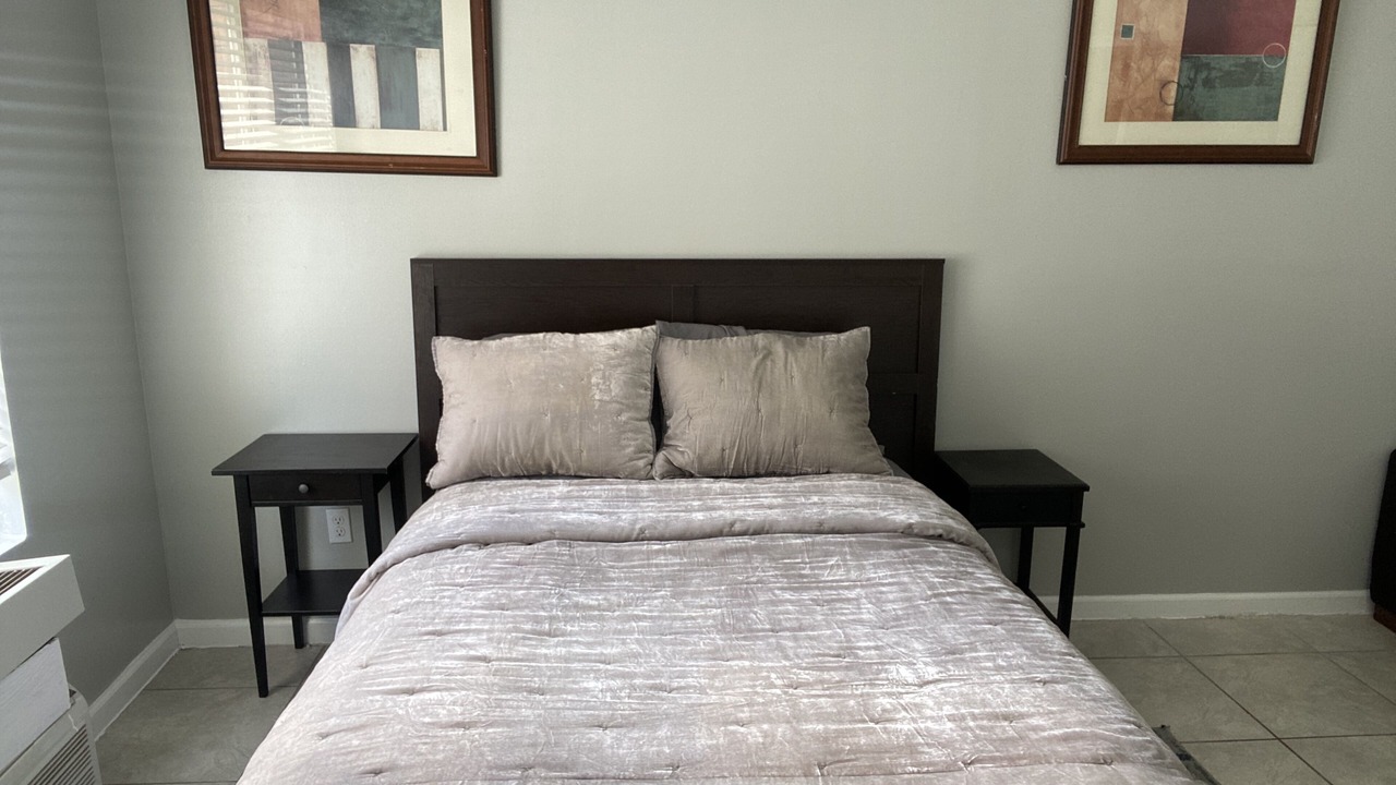 Photo of Bedroom in East New York