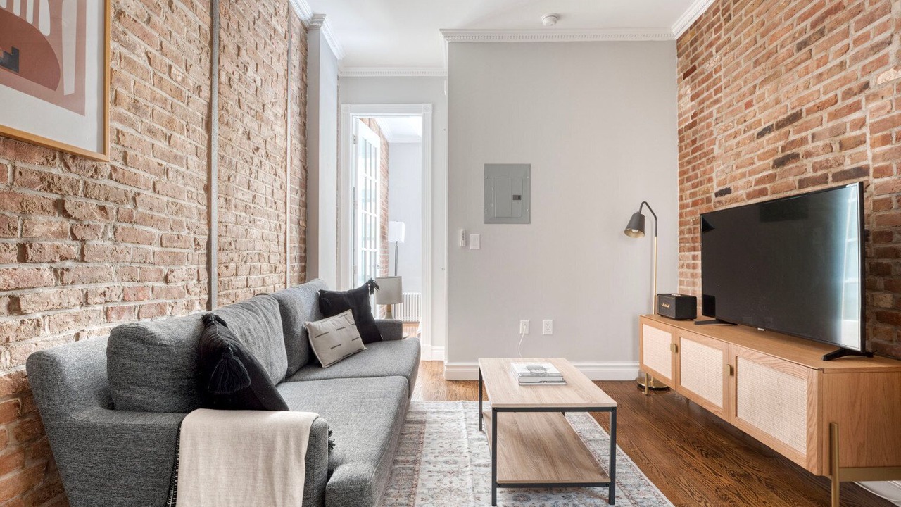 Photo of Livingroom in Alphabet City