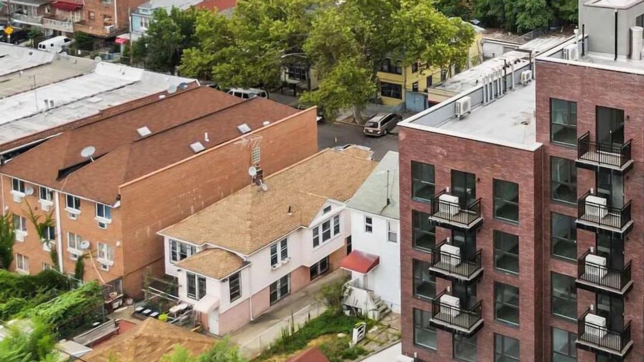 Photo of Others in Queens
