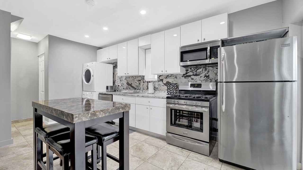 Photo of Bedroom in Queens