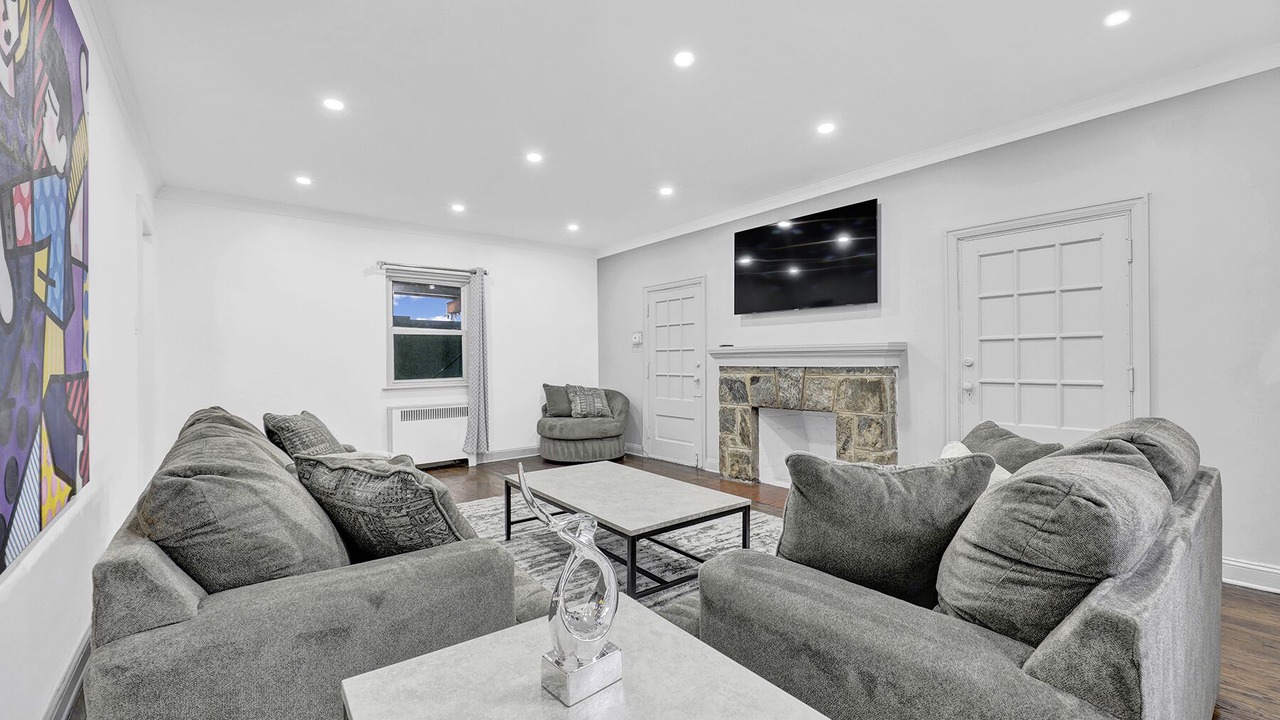 Photo of Bedroom in Queens