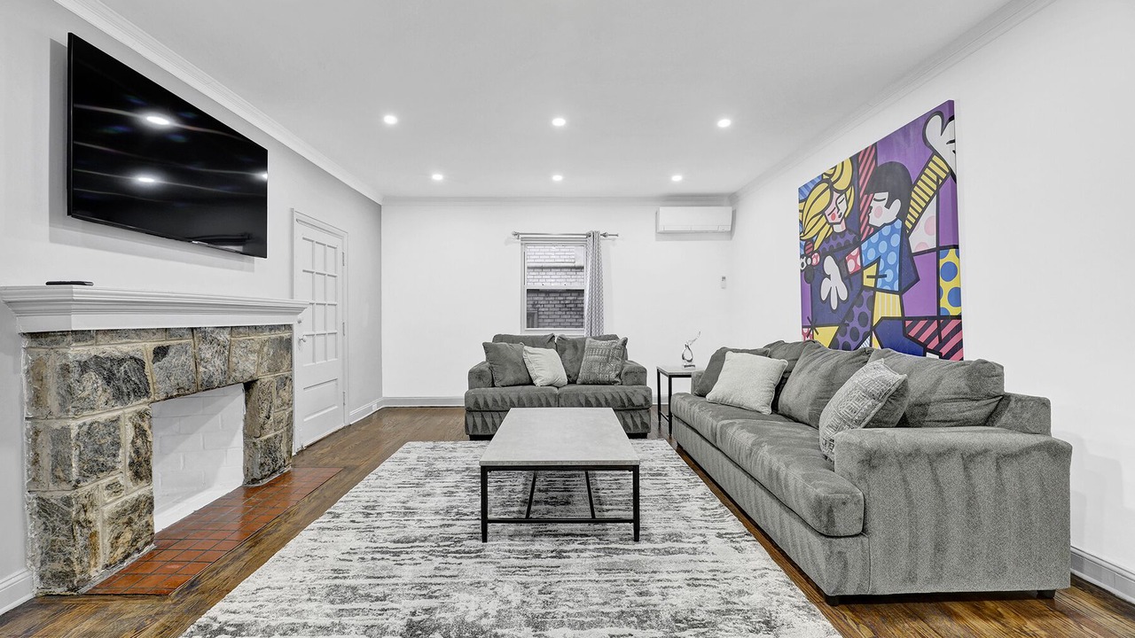 Photo of Bedroom in Queens