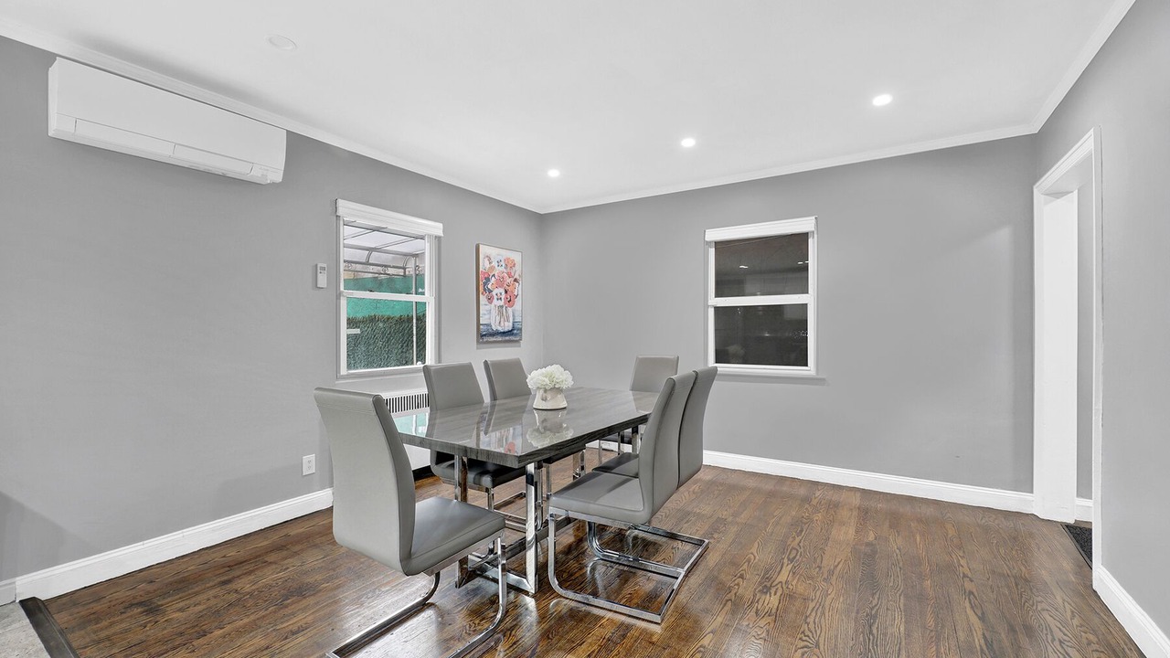 Photo of Bedroom in Queens