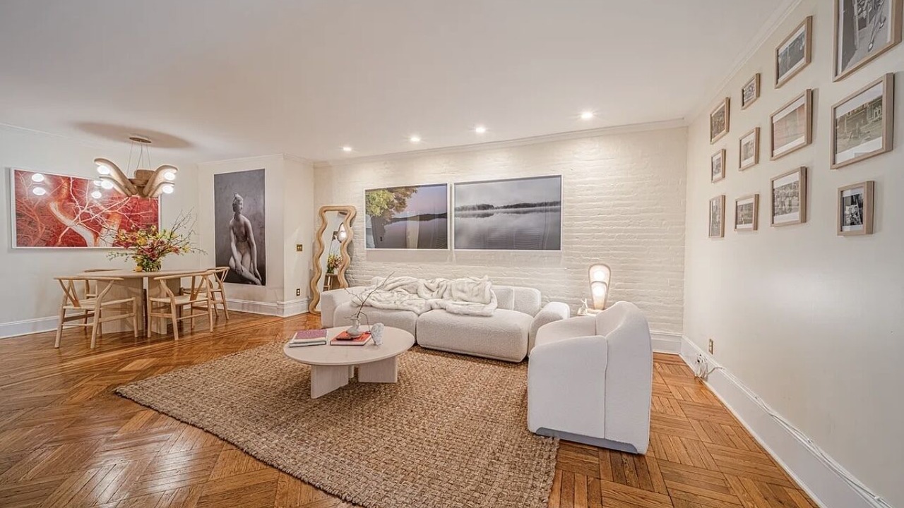 Photo of Livingroom in Ukrainian Village