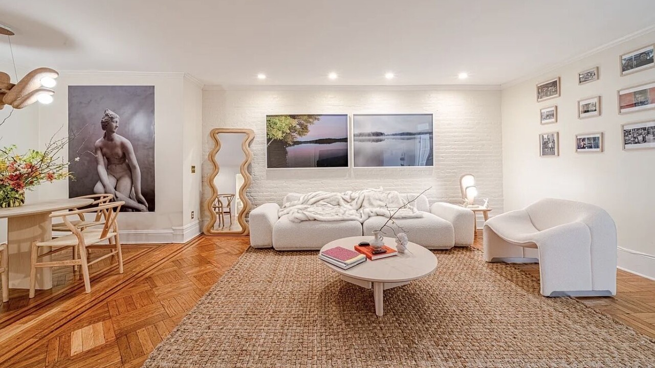 Photo of Livingroom in Ukrainian Village