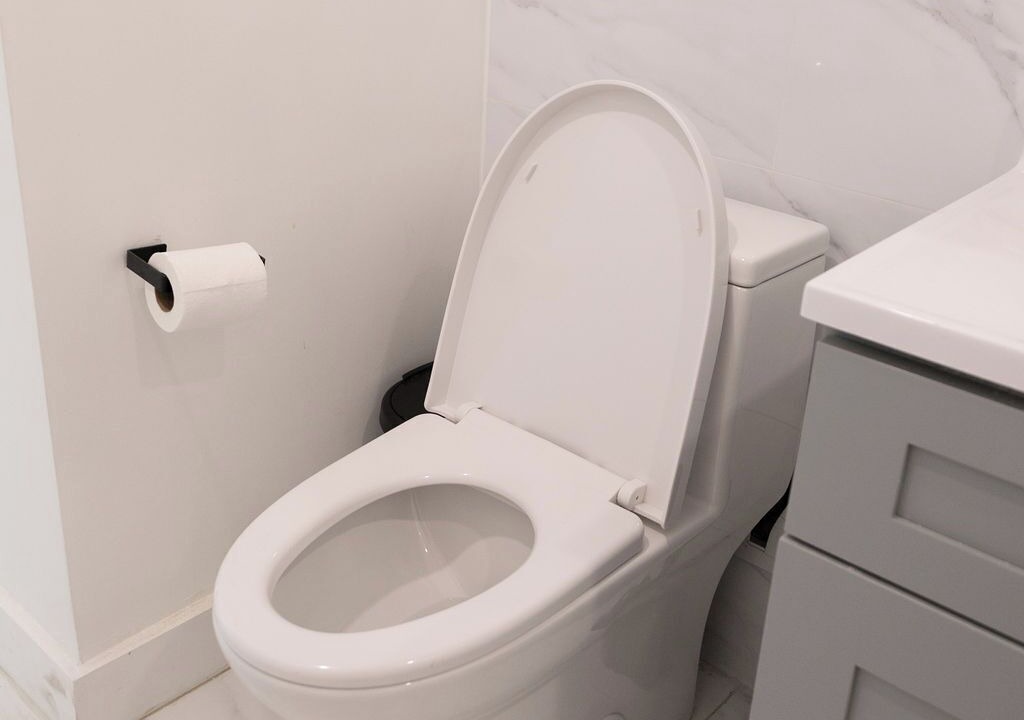 Photo of Bathroom in Bushwick