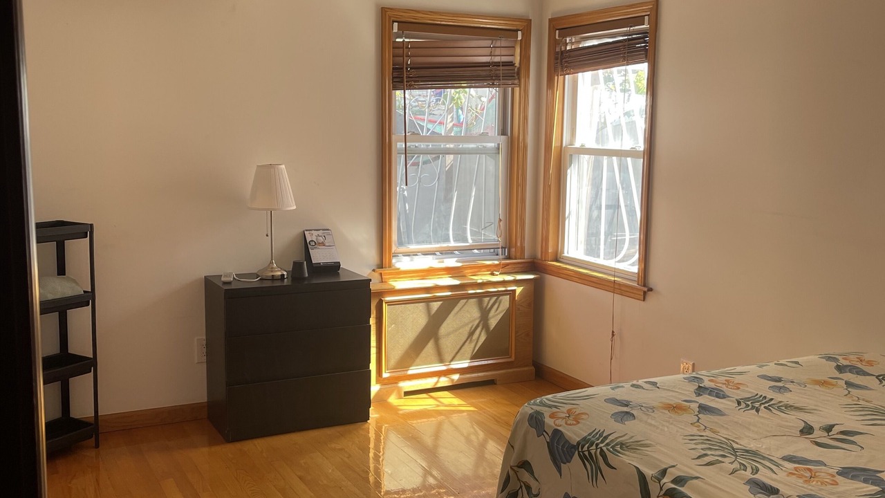 Photo of Bedroom in Queens