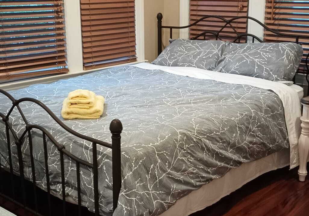 Photo of Bedroom in Murray Hill