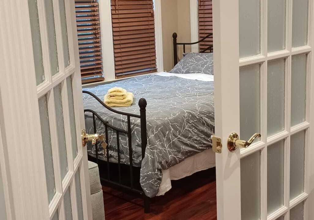 Photo of Bedroom in Murray Hill
