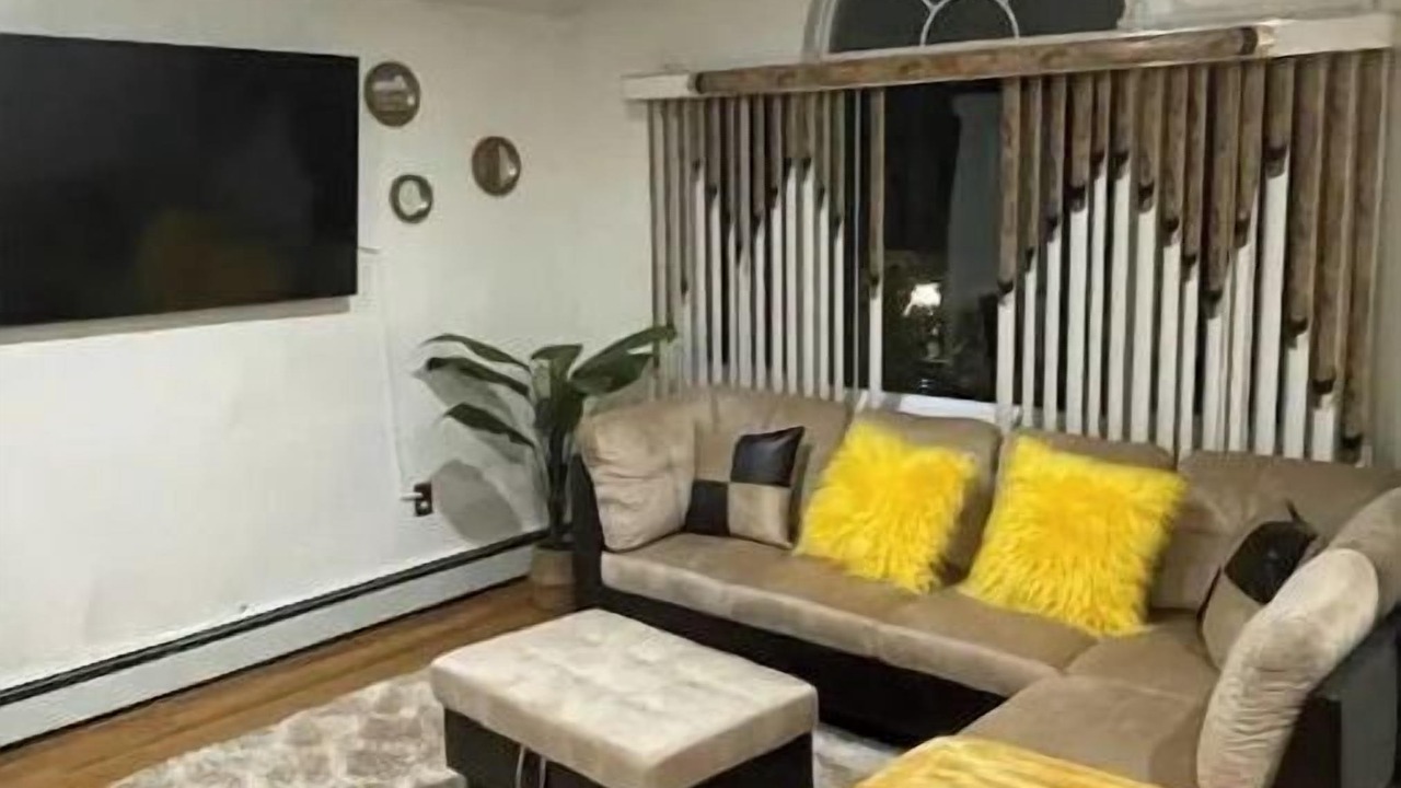 Photo of Livingroom in Rochdale