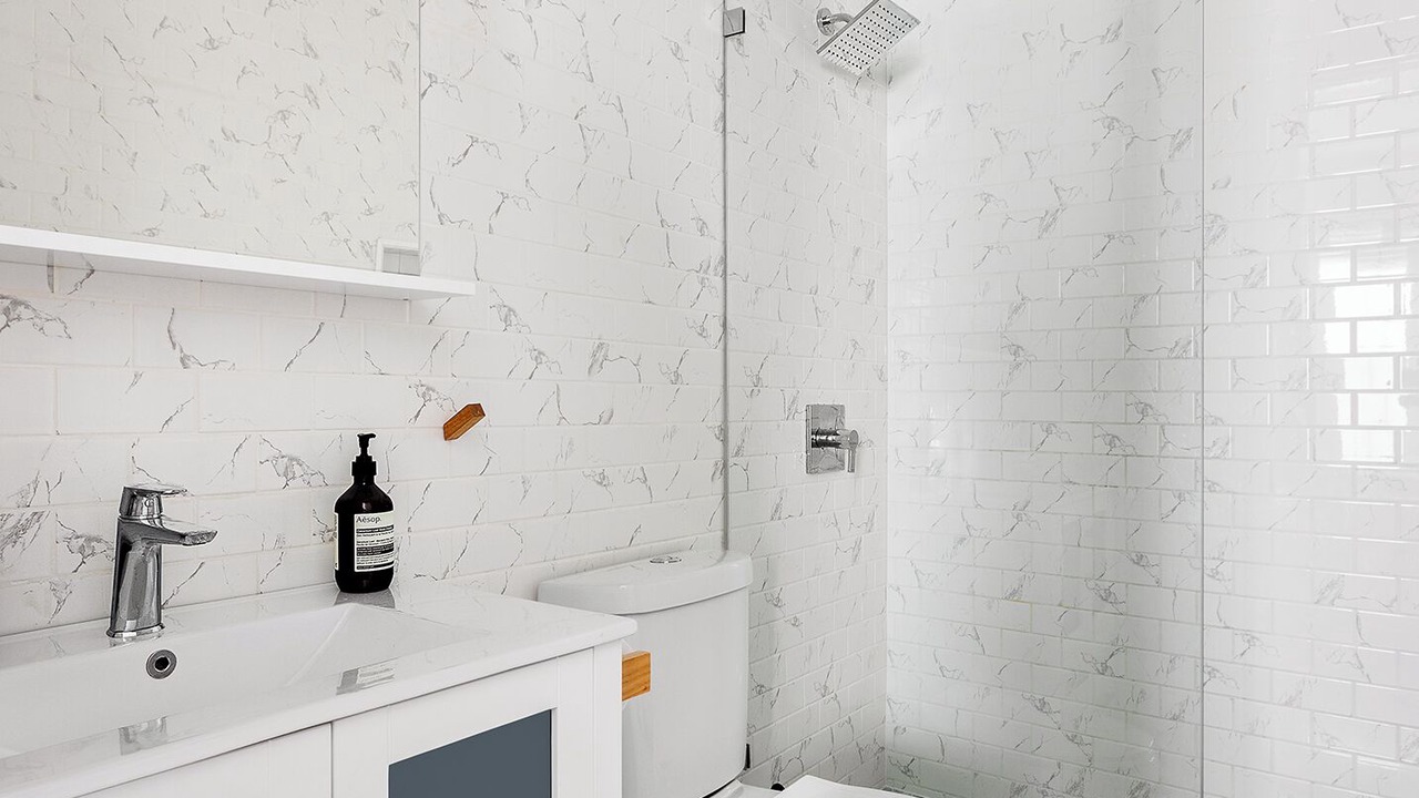 Photo of Bathroom in Bushwick