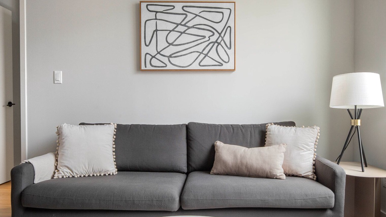Photo of Livingroom in Ukrainian Village
