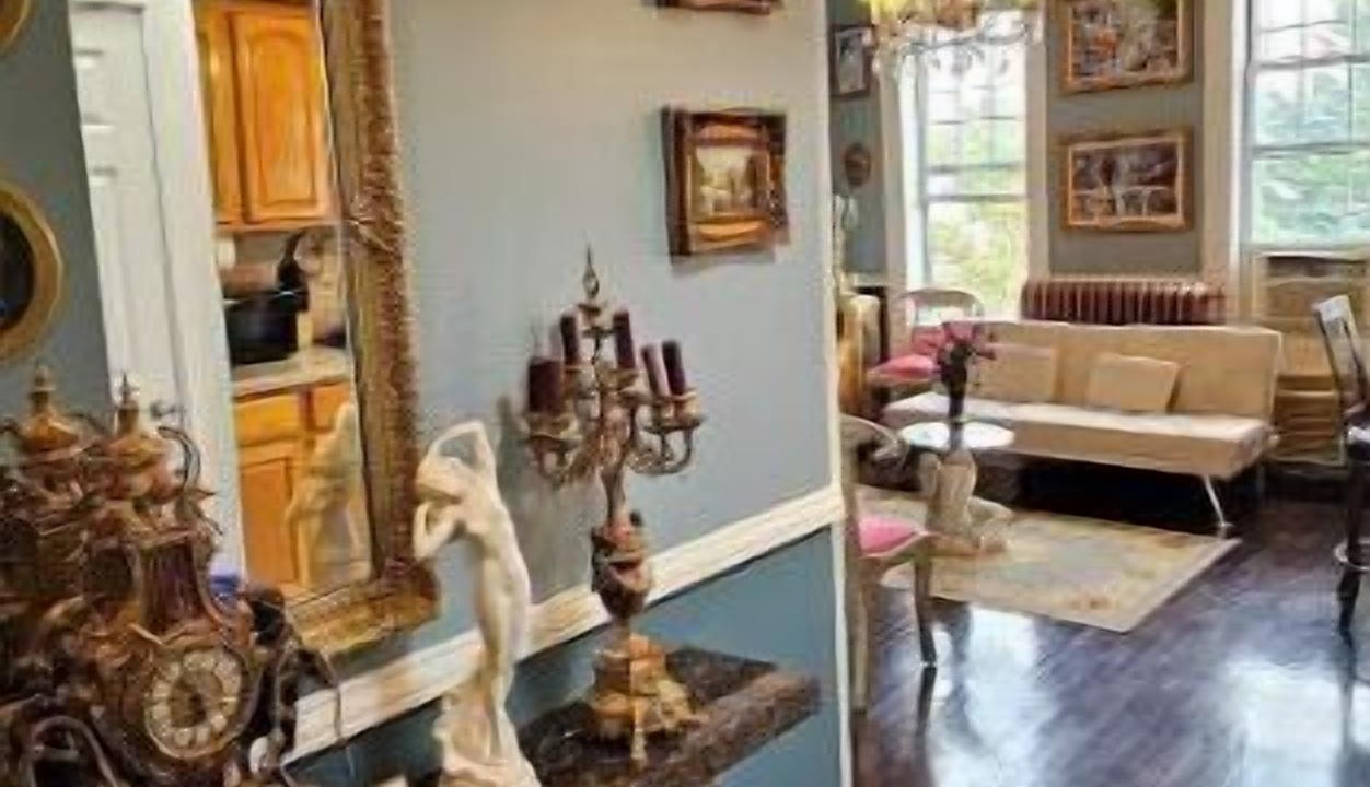 Photo of Livingroom in Queens