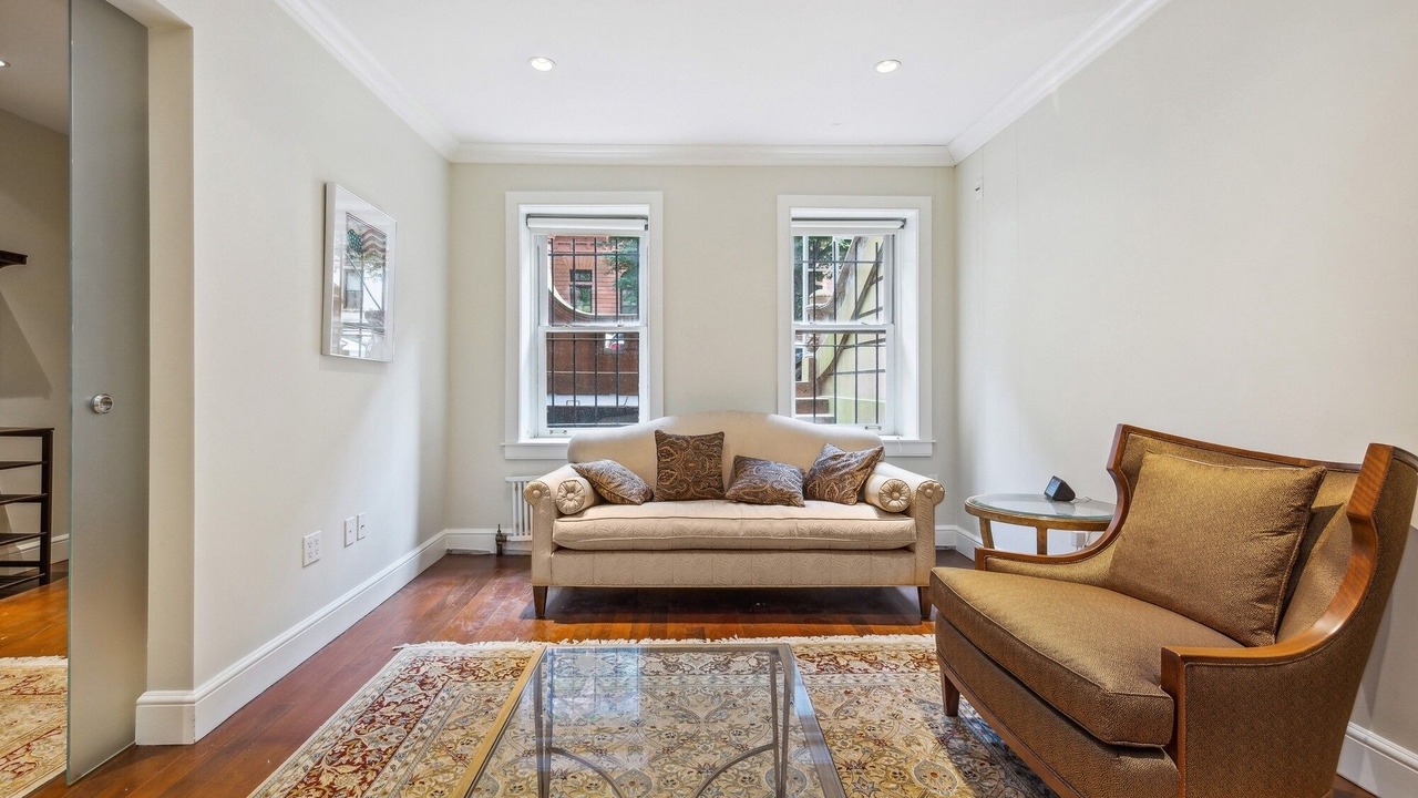 Photo of Livingroom in Central Park West
