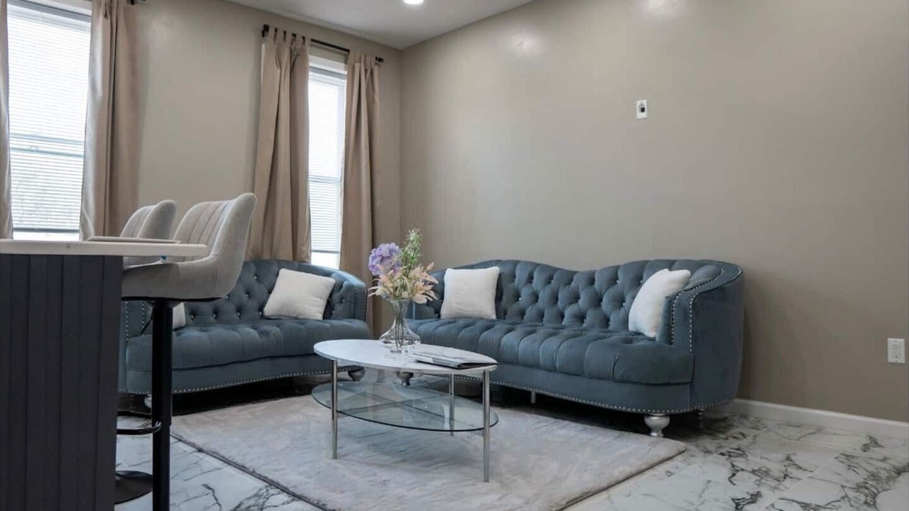 Photo of Livingroom in East New York