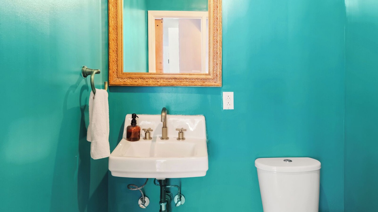 Photo of Bathroom in Bedford-Stuyvesant