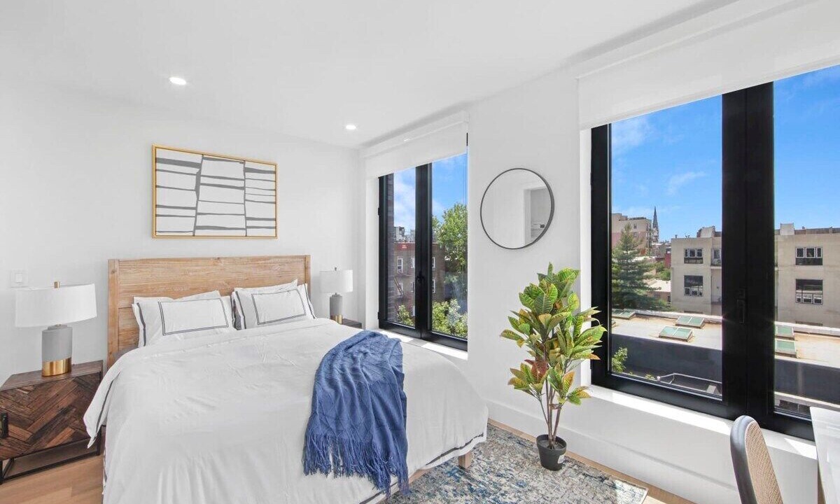 Photo of Bedroom in Greenpoint