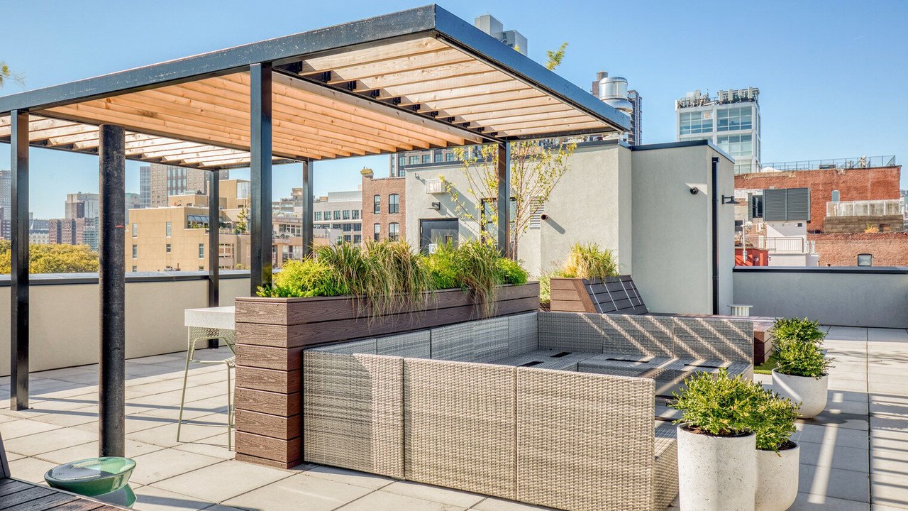 Photo of Patio Balcony in Vinegar Hill