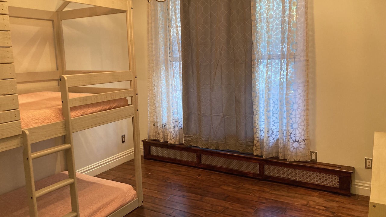 Photo of Bedroom in Williamsburg