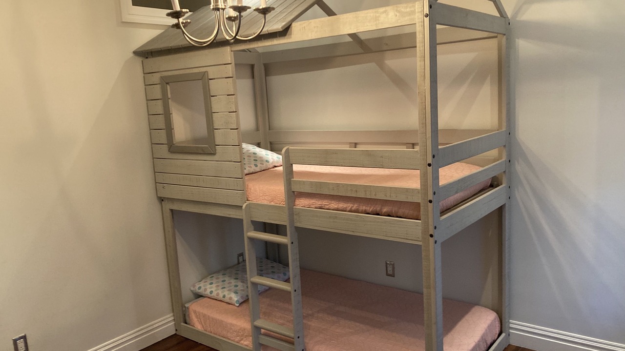 Photo of Bedroom in Williamsburg