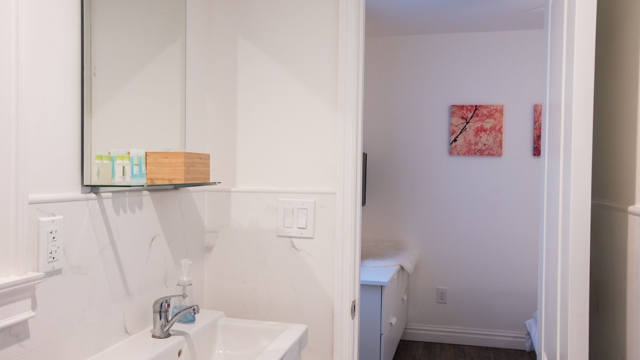 Photo of Bathroom in East Flushing