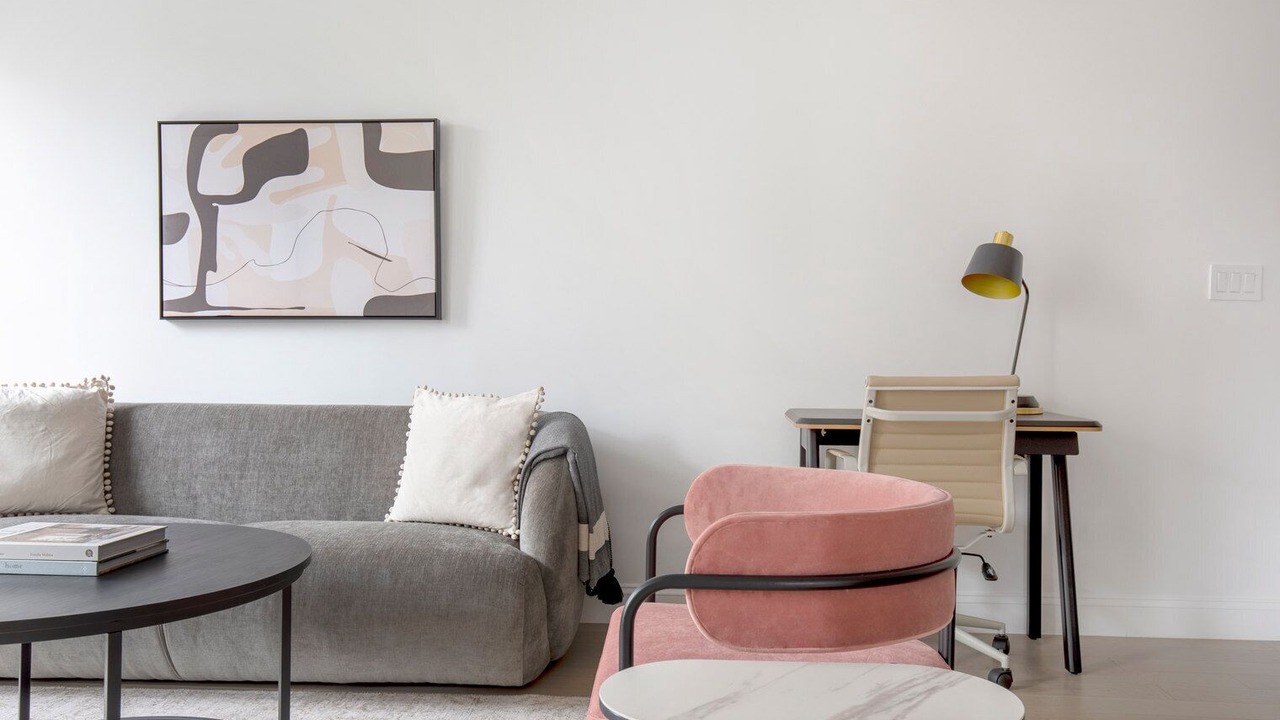 Photo of Livingroom in Bloomingdale