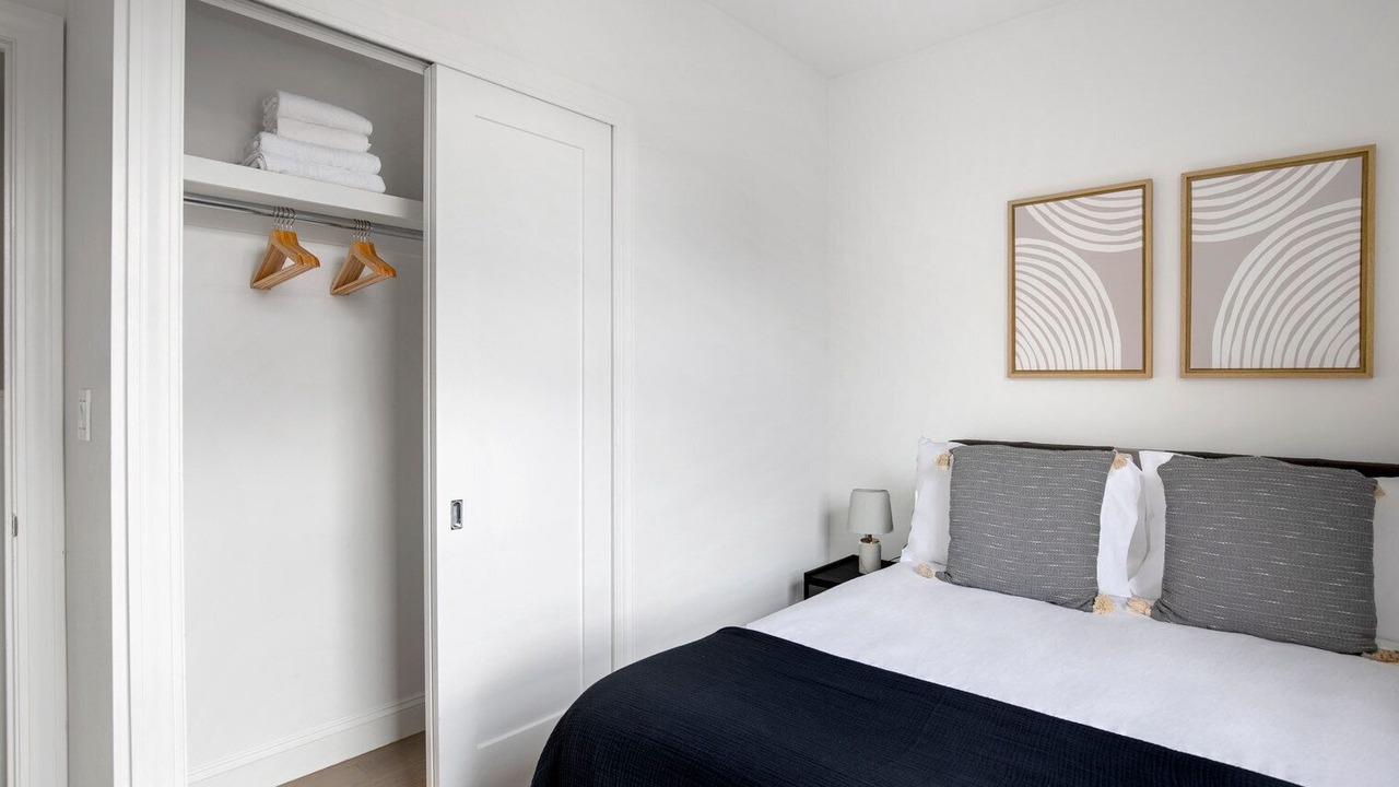 Photo of Bedroom in Bloomingdale